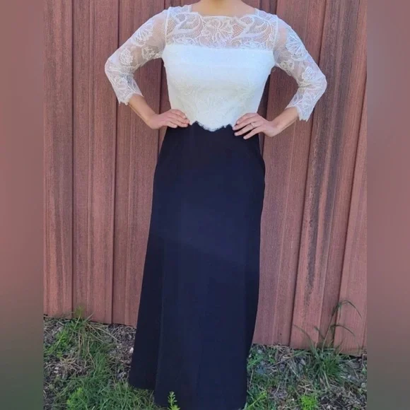 Tadashi Shoji Lace Top Gown - Picture 2 of 4